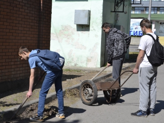 ПЕТРОВСКИЙ СУББОТНИК
