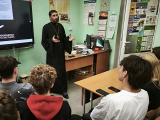 БЕСЕДА С ОТЦОМ ИОАННОМ О СТРАШНОЙ ЧУМЕ XXI ВЕКА