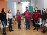 УЧИМСЯ БЫТЬ КОМАНДОЙ