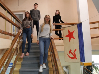 ЕЩЁ ОДНО СЛАВНОЕ ЗНАМЯ