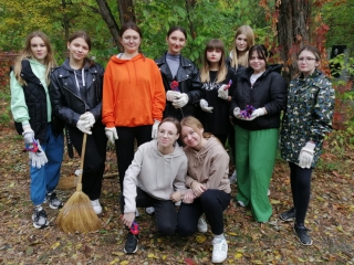 СТАРОЕ КЛАДБИЩЕ