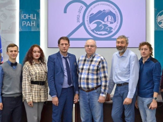 МЫ ГОТОВЫ НАЗВАТЬ ИМЕНА ПОБЕДИТЕЛЕЙ