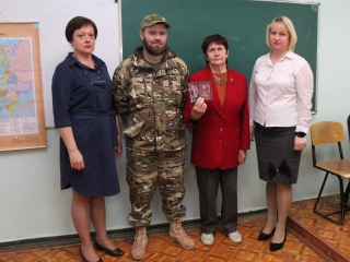 ИЗ ПЕРВЫХ УСТ